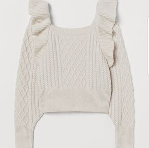 H&M Ruffle Neck Cropped Sweater NWT🏷